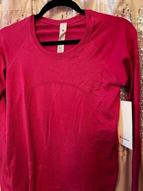 lululemon athletica Long-Sleeve Swiftly Raspberry